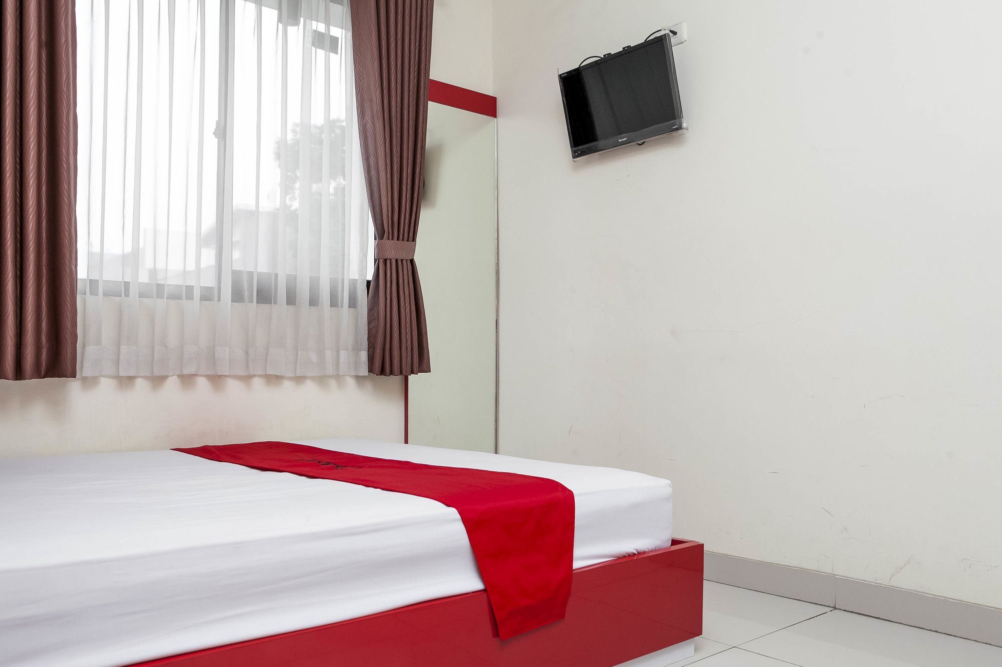 Reddoorz @ Buah Batu 2 3* Bandung